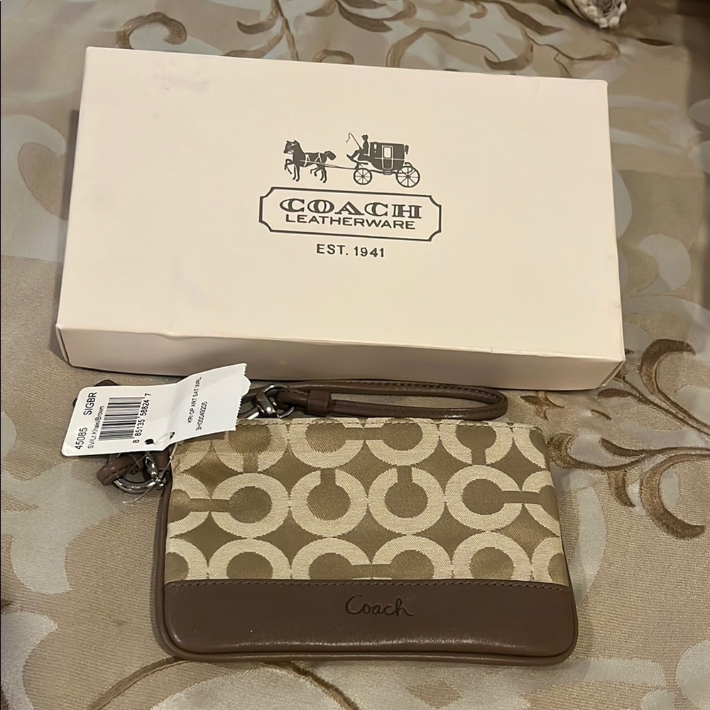 NWT Coach Brown and Tan Wristlet